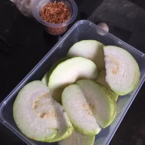 RUJAK BANGKOK  JAMBU KRISTAL 750ml