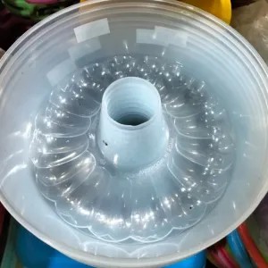 Cetakan puding plastik polos ukuran sedang