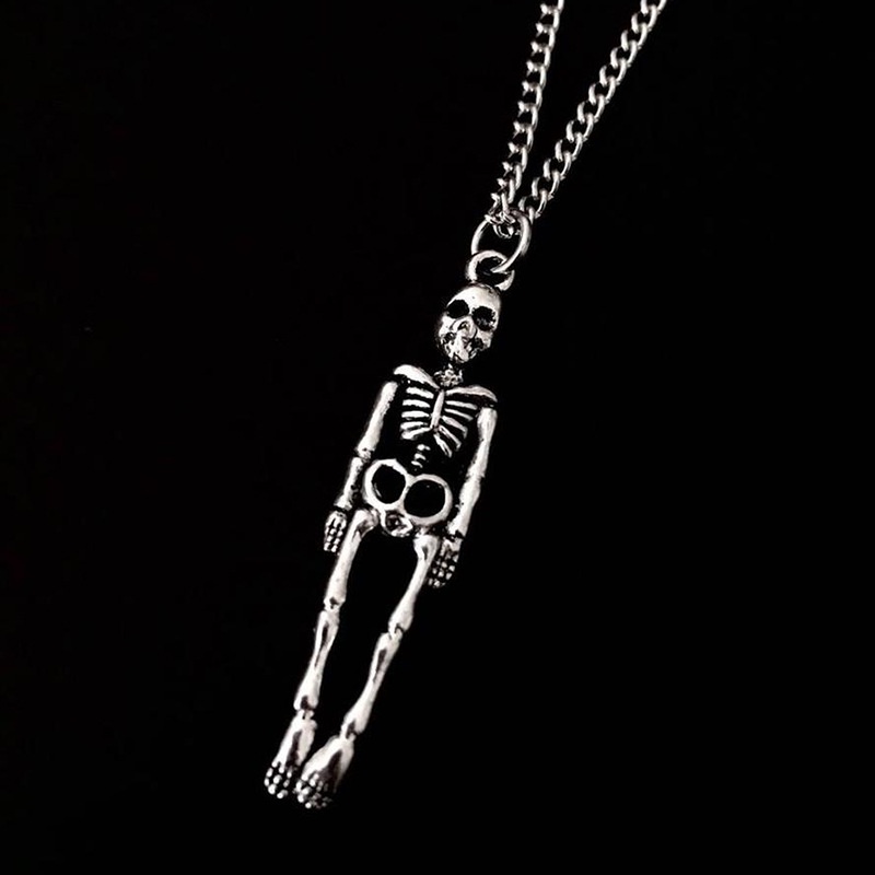 Kalung Choker Liontin Tengkorak Hantu Gaya Punk Rock Gothic Untuk Aksesoris Pesta Halloween