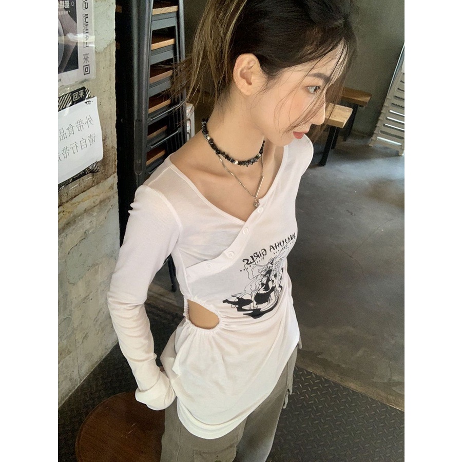 Red Modis Manis Keren Gadis Panas Slim Hem Irregular V-Leher Tabir Surya Hollow T-shirt Wanita 2022 Musim Panas Lengan Panjang Tipis Top