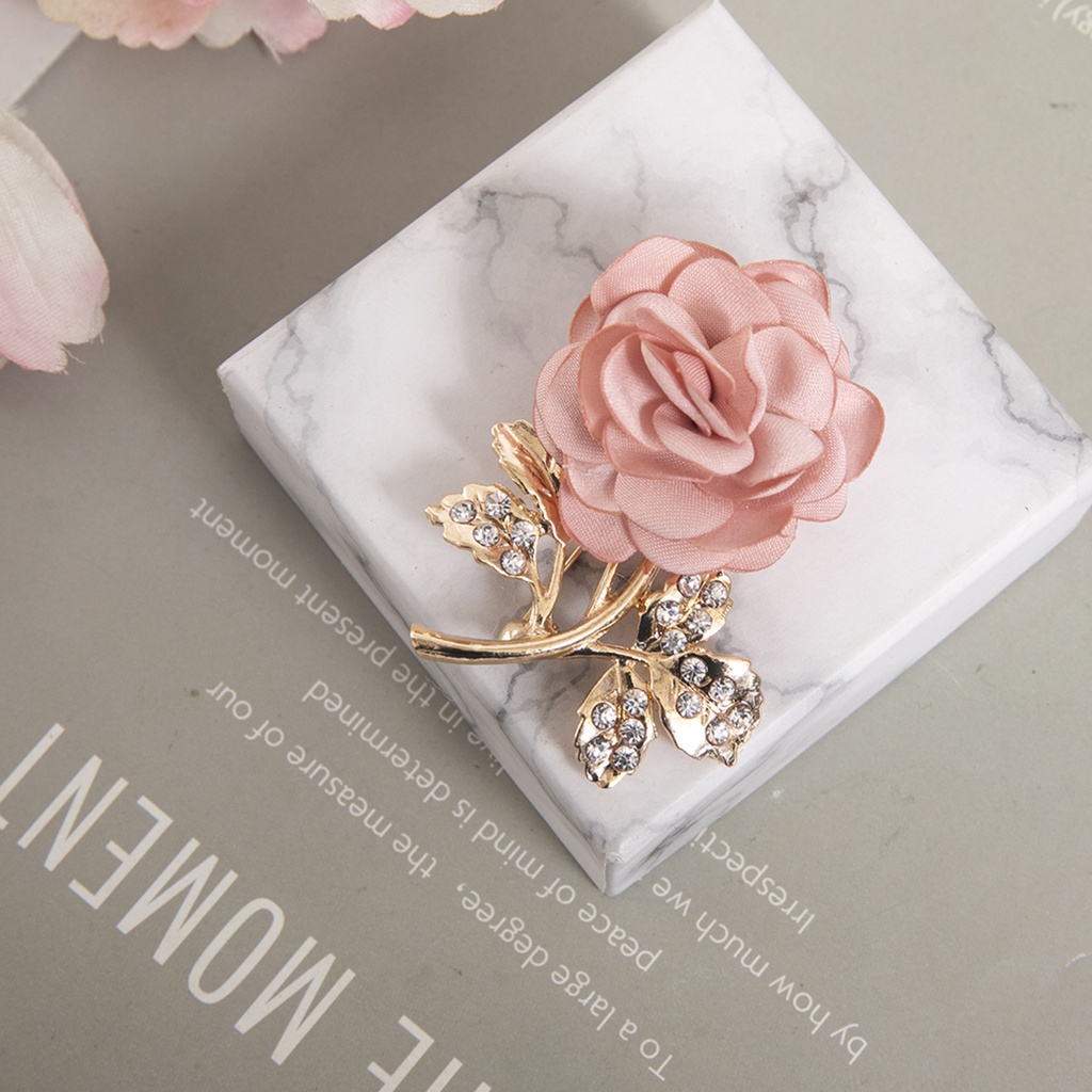 Versi Korea Bros Mewah Mutiara Berlian Imitasi Opal Bros Temperamen Elegan Bros Perhiasan Populer/Rose brooch Kain Bros