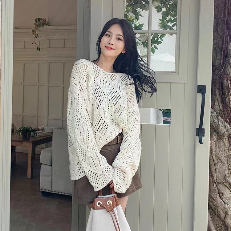 Red Hollow Rajutan Sweater Wanita Dua Potong Musim Semi dan Musim Gugur Desain Tipis Rajutan Tabir Surya Pakaian Luar Kualitas Tinggi Hollow Out sweater Wanita