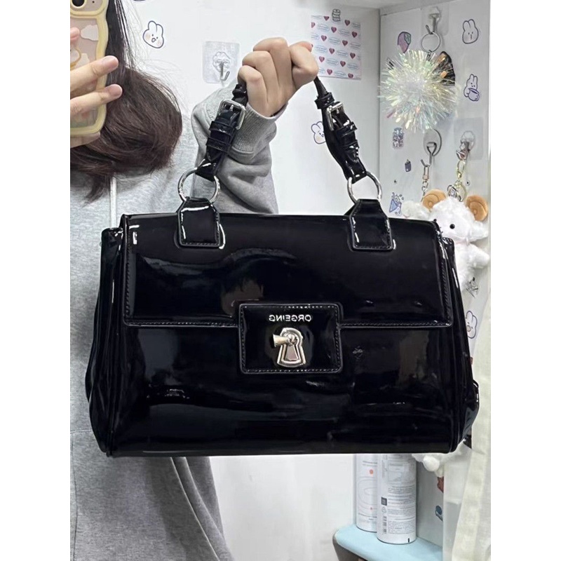 Sera 2023 baru high-end setengah baya kulit paten kapasitas besar hitam glossy genggam single-shoulder tas Messenger tas dokumen