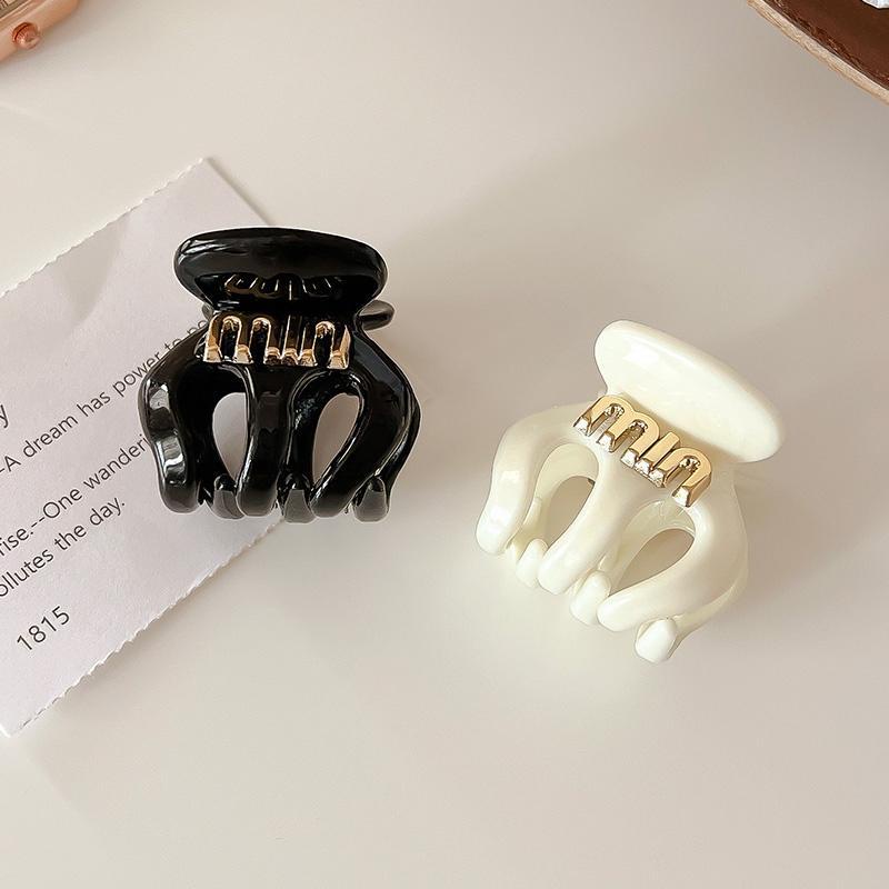 【Bayar di tempat】Lembut Elegan Wanita Jepit Rambut Huruf Vintage Hair Claw Clip Fashion Hiasan Kepala Serbaguna