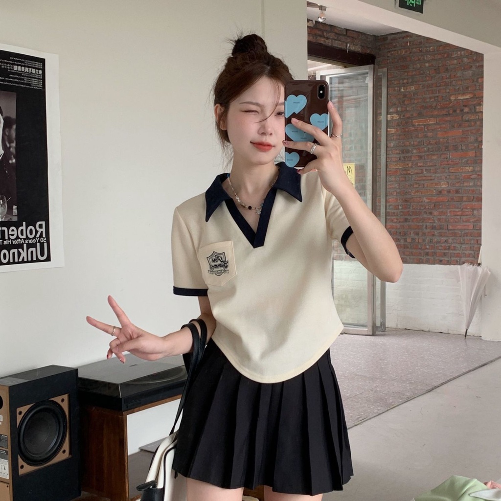 Red Katun Lengan Pendek T-shirt Wanita 2022 Musim Panas Baru College Slim Polo Kerah T-shirt In Top