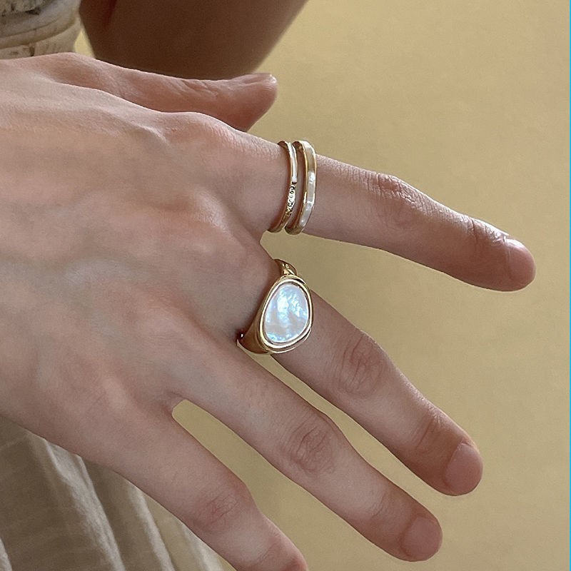 Cincin high-end Korea Dengan Jahitan Terbuka shell Cincin fashion Pasangan Produsen Grosir