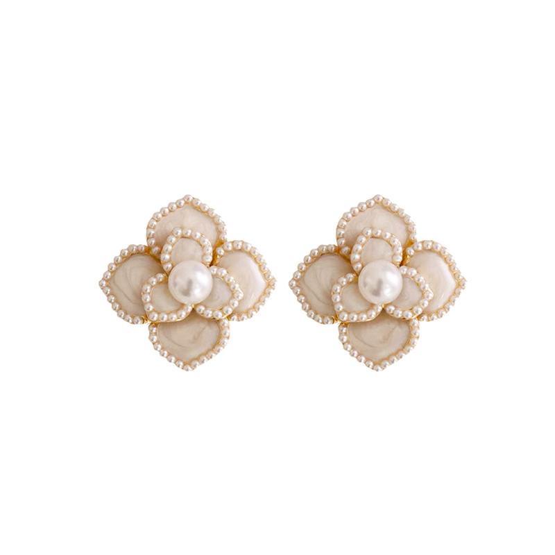 【Bayar di tempat】Anting Vintage Gaya Perancis Anting Bunga Camelia Mutiara Elegan Ringan Anting Mewah