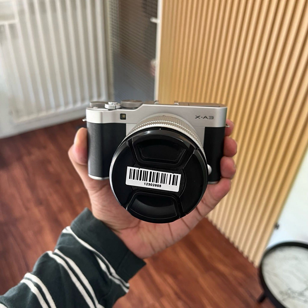 FUJIFILM XA3