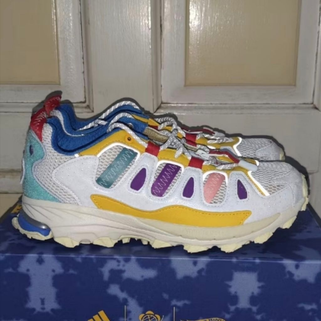 Sepatu Adidas Superturf Adventure x Sean Wotherspoon Hot Wheels