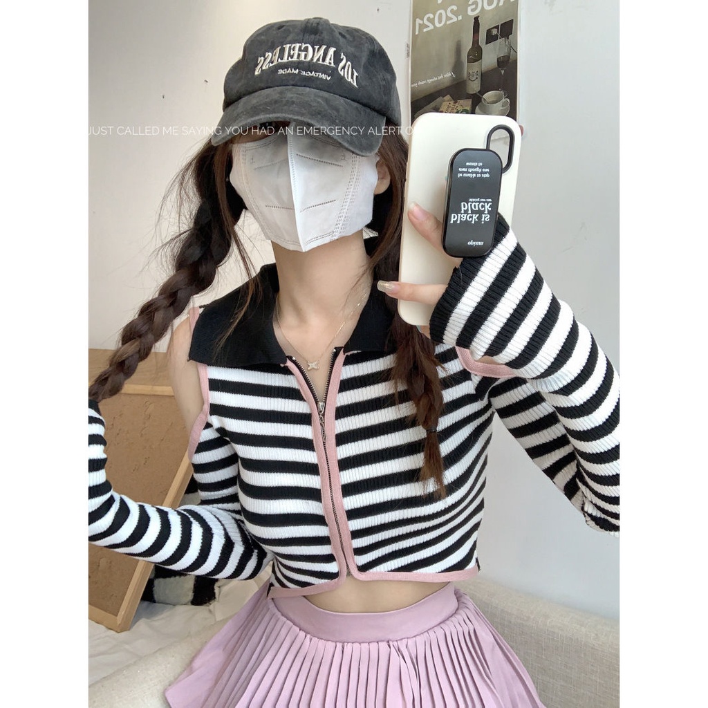 Red Gadis seksi retro bergaris off-shoulder lengan panjang rajutan cardigan wanita musim panas rasa desain niche slim fit all-match atasan pendek