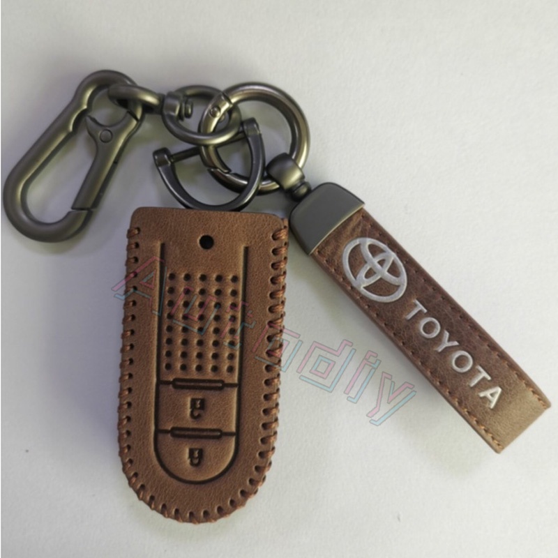 【 Ready Stock 】 ISUZU Leather Key Chain Keychain ISUZU TOYOTA NISSAN HONDA MITSUBISHI Keychain Car Key Keyring