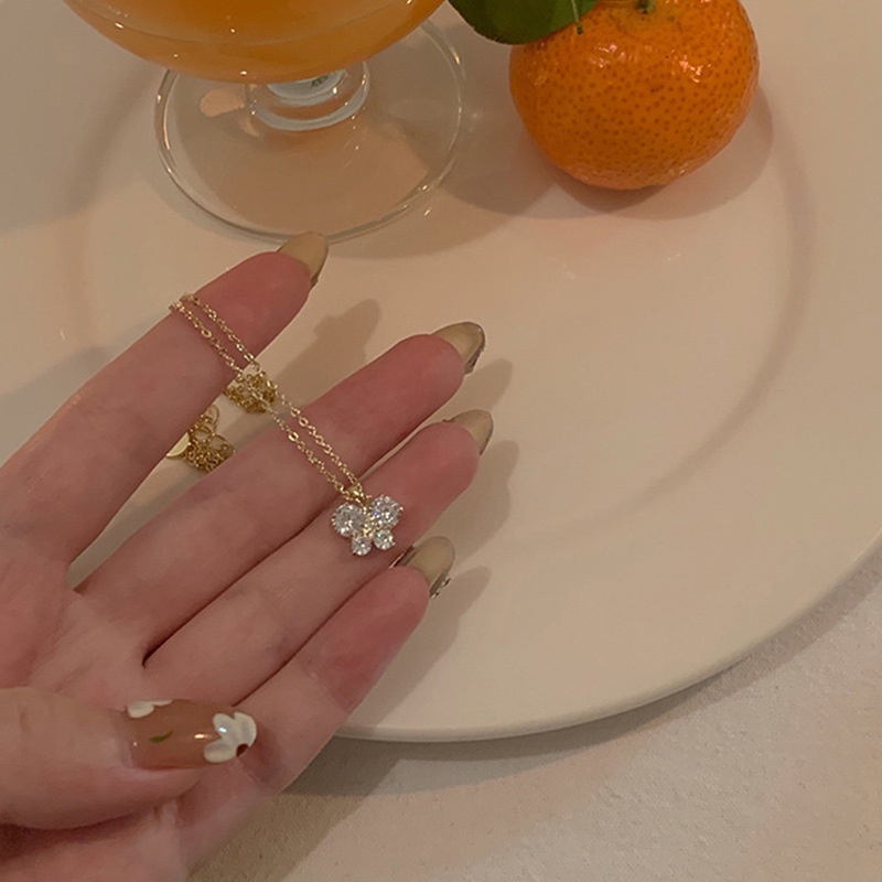 Rinhoo Fashion Kalung Liontin Kupu-Kupu Berlian Emas Wanita Kerah Rantai Ukuran44+5cm