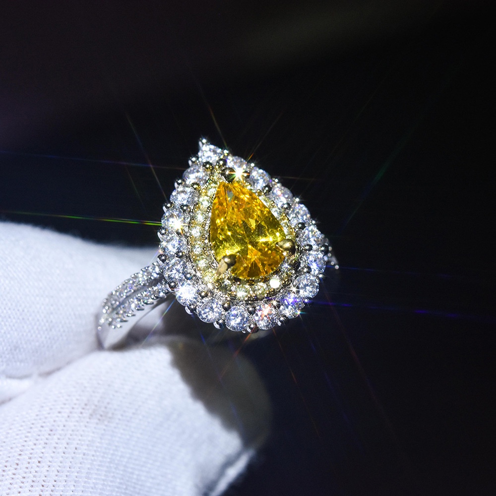 Goldkingdom Aksesoris Perhiasan Fashion Ready Stock Niche Desain Mosan Berlian Square Group Bertatahkan Cincin Pertunangan Cincin Carat