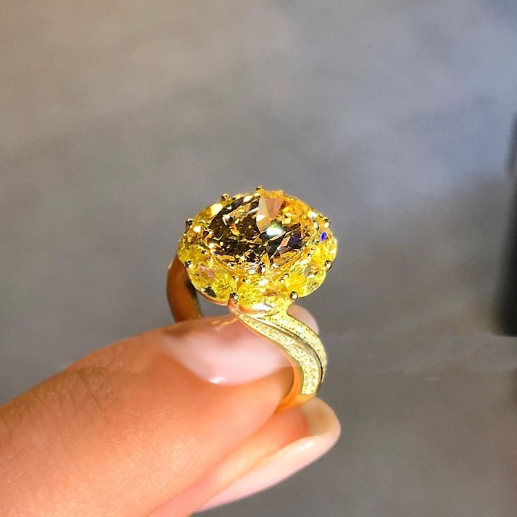 Goldkingdom Fashion Perhiasan Aksesoris Ready Stock Mewah Cadenza Bao Asche Berlian Kuning Cincin Yang Dapat Disesuaikan Kreatif Telur Angsa Berbentuk Karat Besar Pertunangan Cincin Untuk Wanita