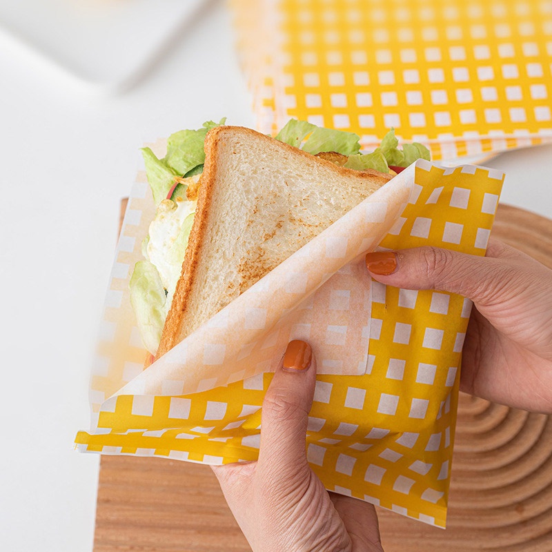 Mat 50 Buah Kertas Pembungkus Roti Lapis Kartun Antiminyak Kertas Roti Bakar Makanan Sekali Pakai Alas Piring Kertas Hamburger Aksesori Kue Dapur Kertas Wax