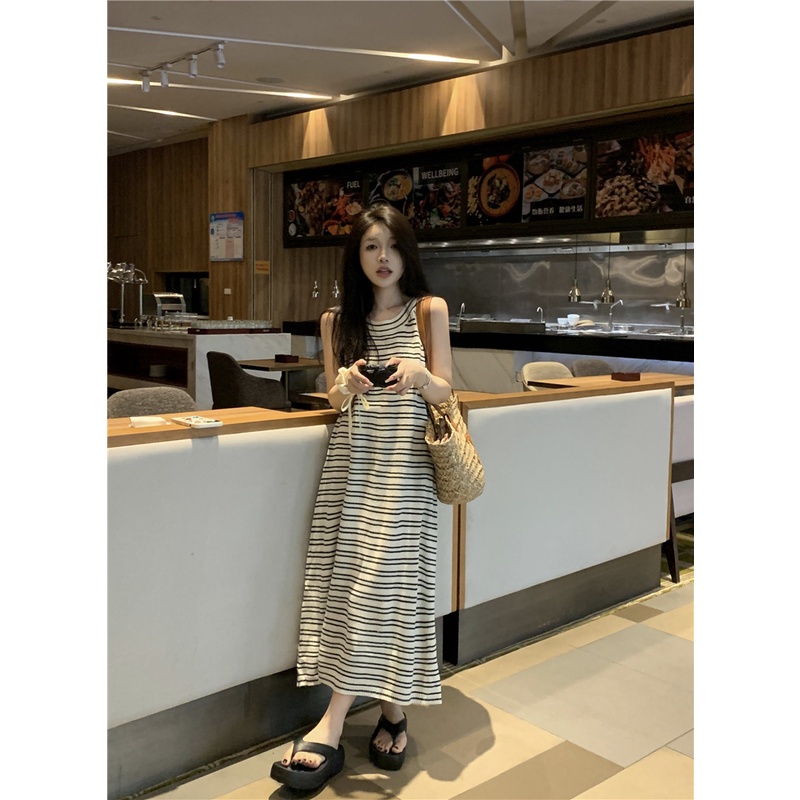 ✧Baju Suspender Bergaris Korea Wanita Musim Panas 2023 Baru Tanpa Lengan Rok A-line Temperamen Rok Panjang High-End