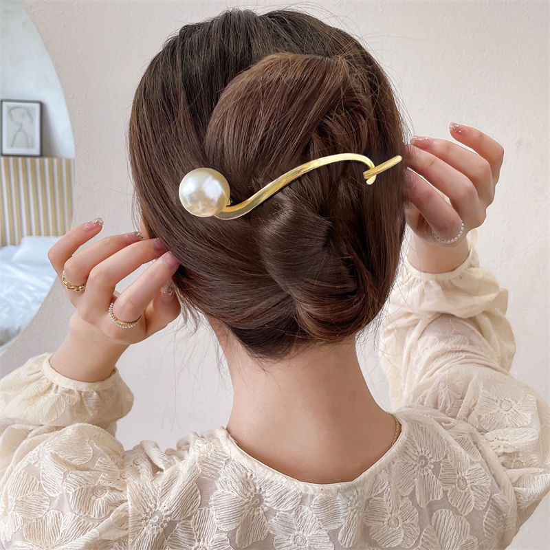 Jepit Rambut Pisang Mutiara Klip Rambut Fashion Korea Sederhana Gaya Hair Claw Clips - SG