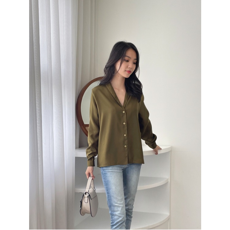 Kadaka T-0400 Kemeja Wanita Long Sleeves Shirt