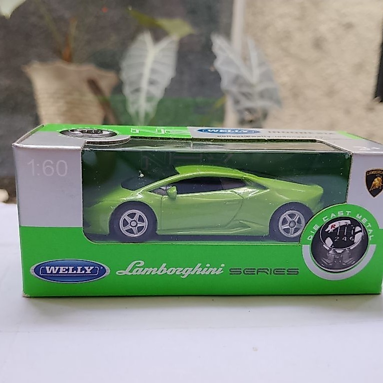 Diecast Lamborghini hijau skala 1:60 Welly mainan mobil anak murah