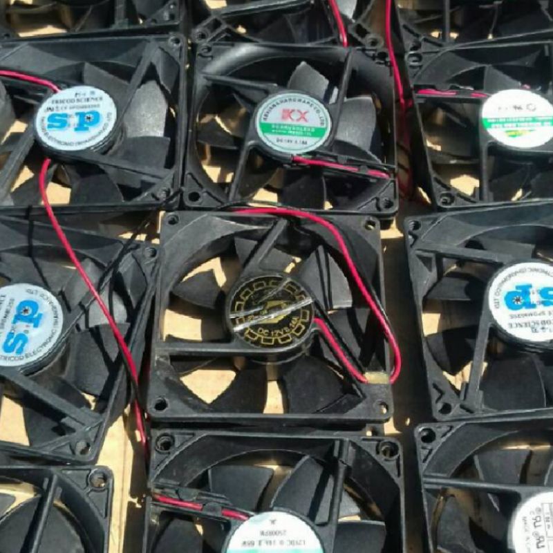 kipas fan dc 8cm 12v