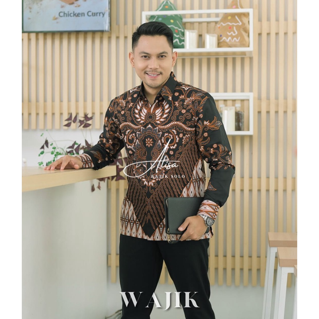 WAJIK ALISA BATIKSOLOAMANAH KEMEJA BAJU BATIK PRIA SOLO LENGAN PANJANG PENDEK LAPIS FURING ATASAN BATIK PREMIUM MODERN KATUN HALUS PRASTOWO COKLAT GURDO IJO KHARIS MODHANG NAVY RAGHNALA HITAM PEKSI GUMELAR ARFANA MAHKOTA SEDJIWO PARANG LASEM SANDAGEL