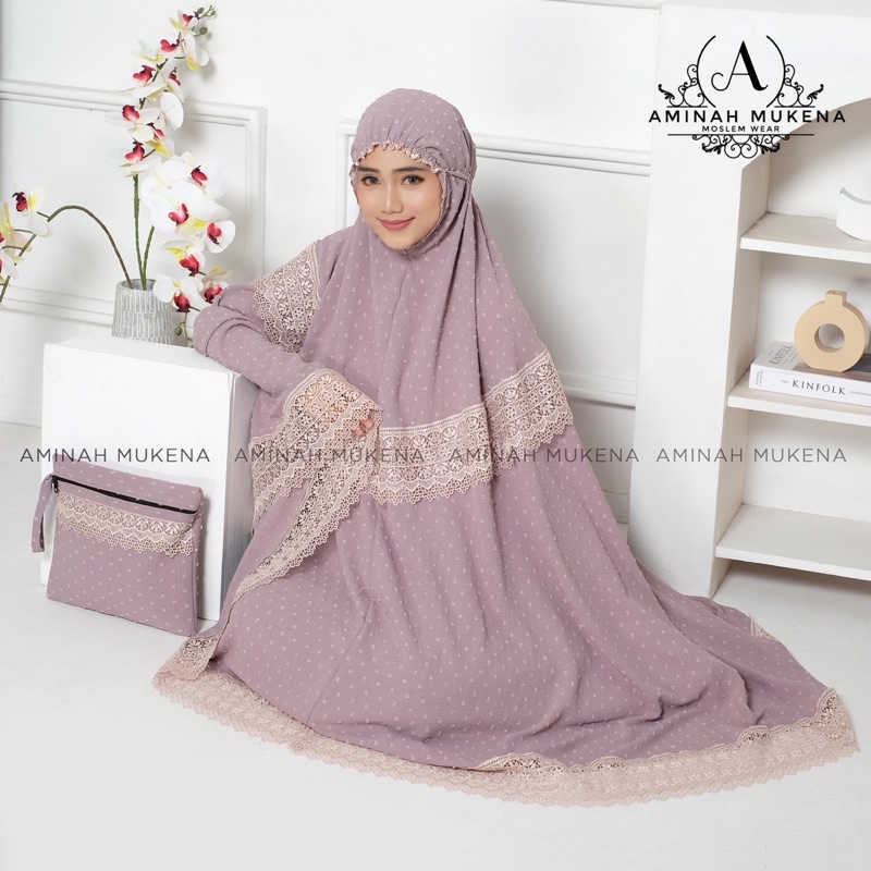 Mukena Dewasa Premium Jumbo Crinkle Uragiri Renda Mewah Aminah