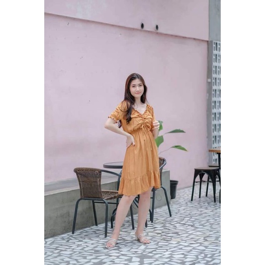 DRESS SABRINA PENDEK,DRESS SABRINA PENDEK BAHAN RAYON PREMIUM
UNTUK UKURAN ONE SIZE