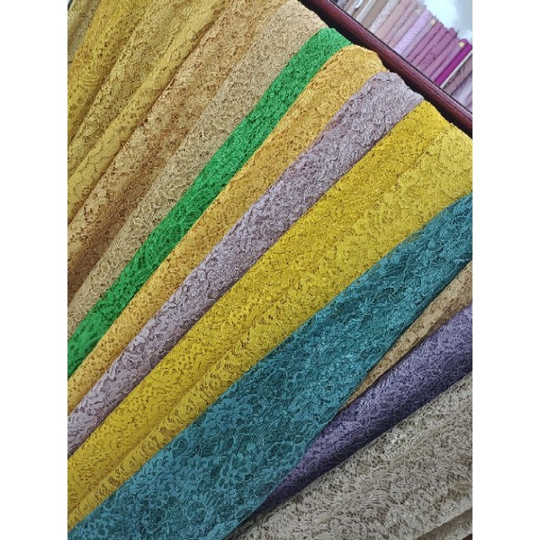 kain broklat corneli broklat tidak gliter bahan kebaya kain kerawang