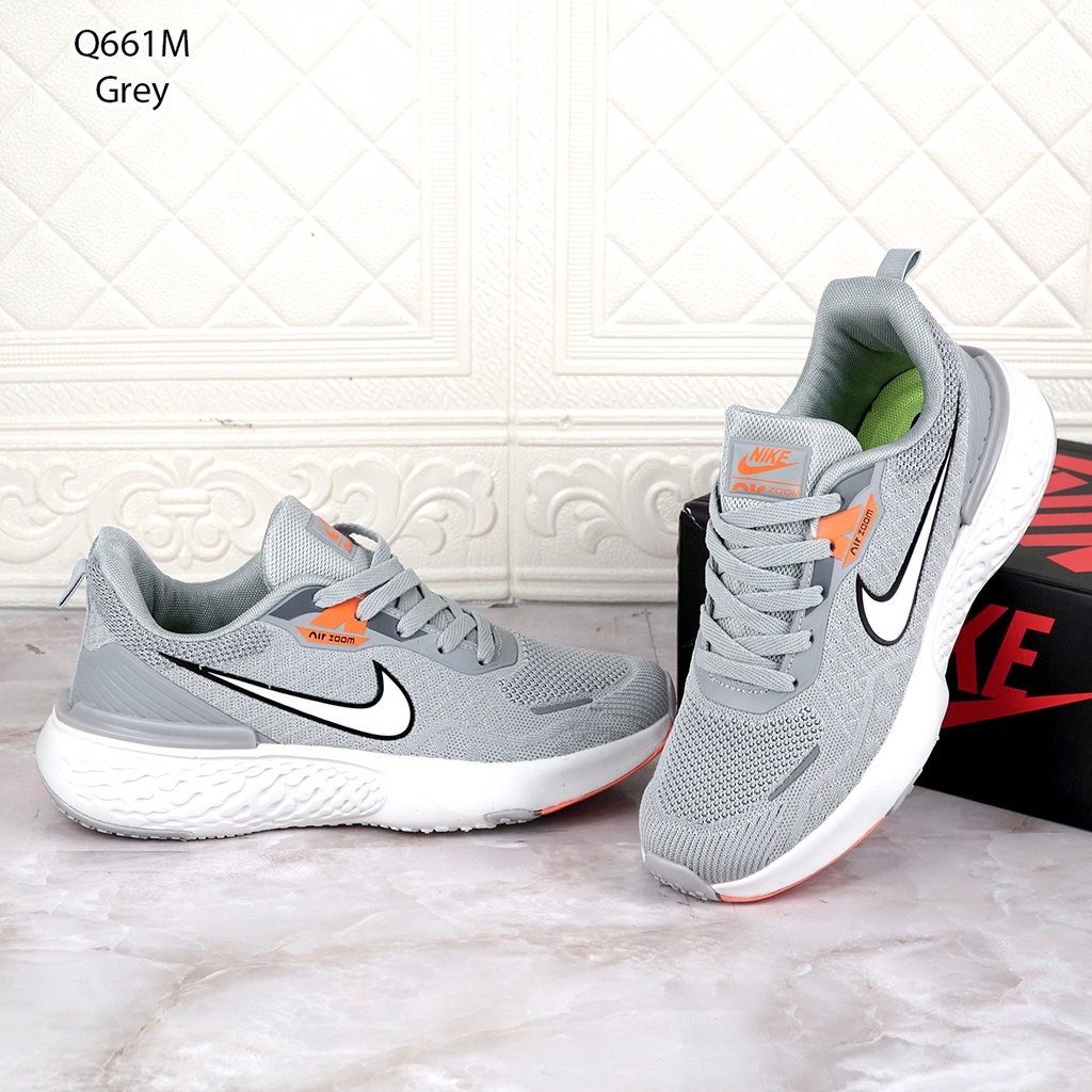 SEPATU COWOK NK AIR ZOOM Q661M