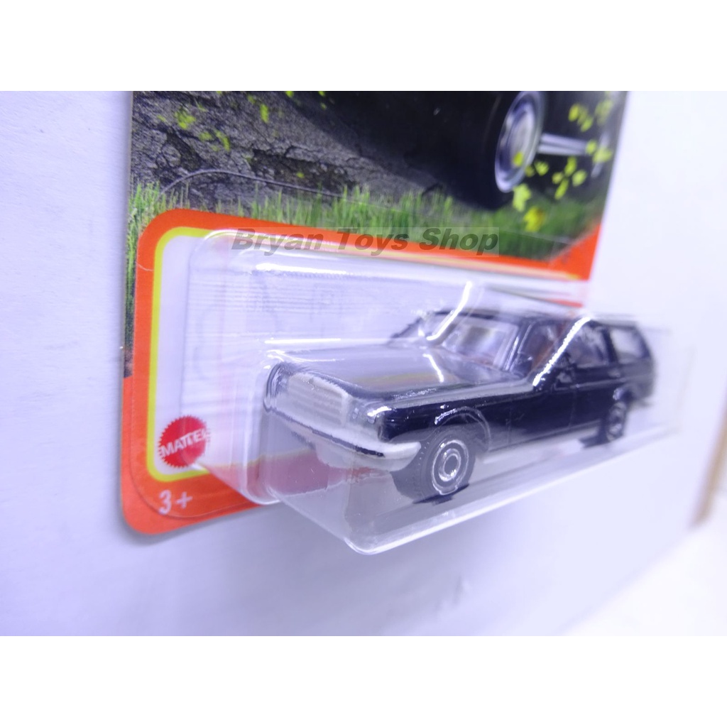 Matchbox Mercedes Benz W123 Wagon Hitam