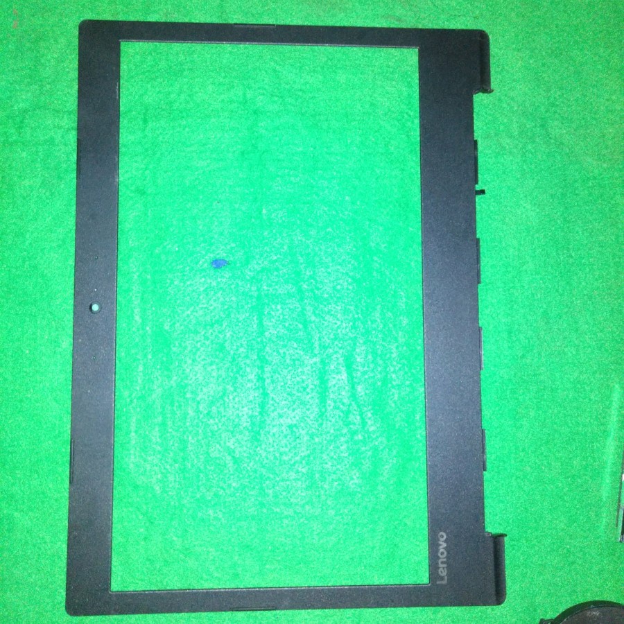 Casing Frame LED Laptop Lenovo Ideapad 330
