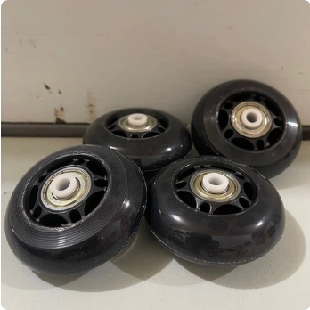 Roda Untuk Sepatu Roda Ban karet 64mm Set