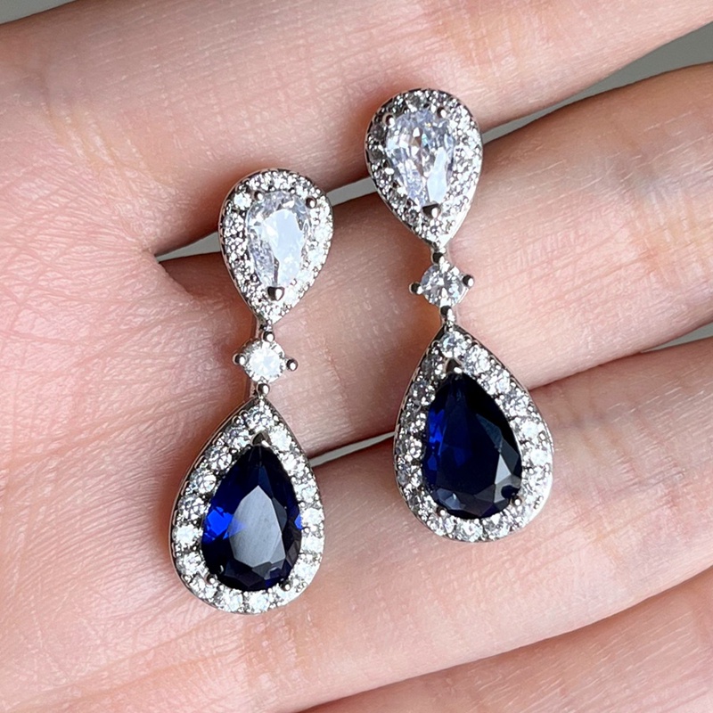 Anting Bentuk Pir Warna Biru Putih Untuk Wanita