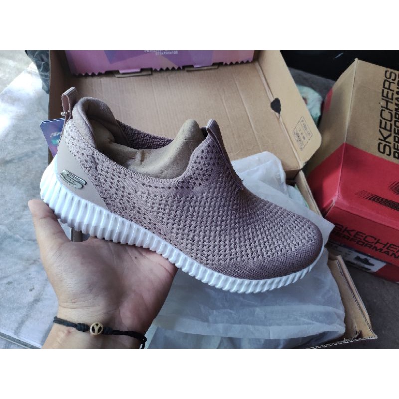 sepatu skechers 36
