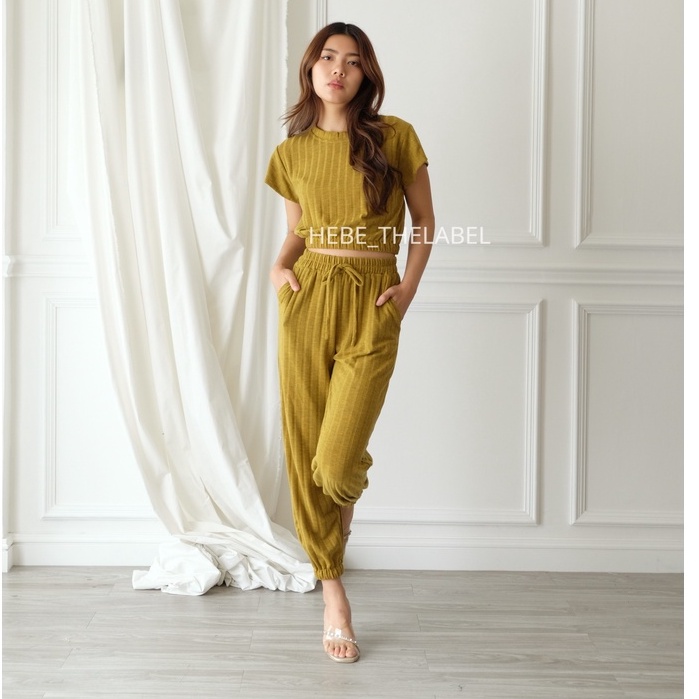 Teo Set - Setelan Wanita ( Jogger - Crop Top )