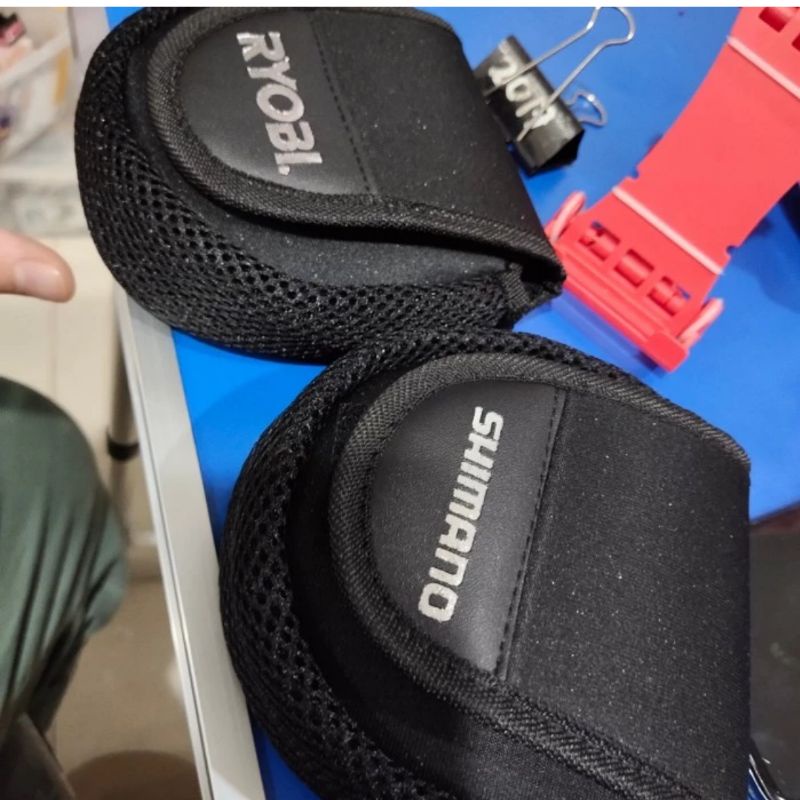 tas pelindung  reel bag tas pancing tas reel kecil maximal 2500