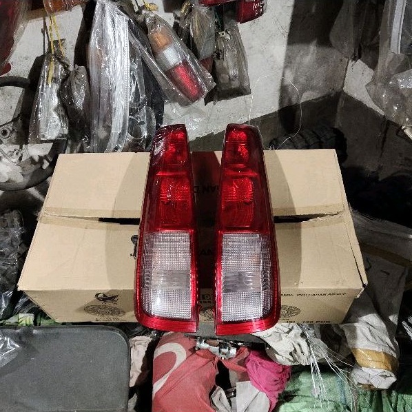 Stoplamp Nissan Xtrail T30 Original