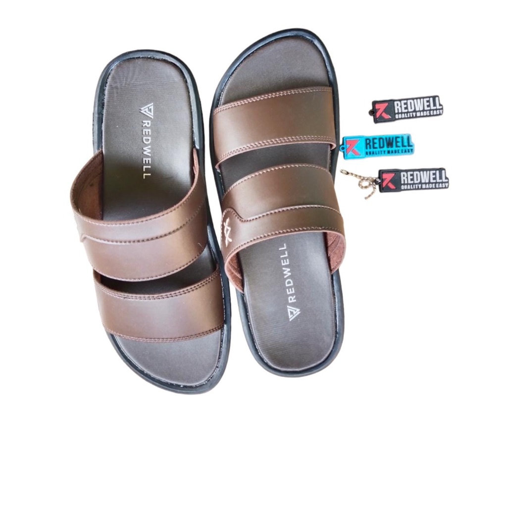 Sendal pria/ Sandal fashion Korea / Sandal kasual / Non slip yang lembut dan nyaman / Flat Sandals pria