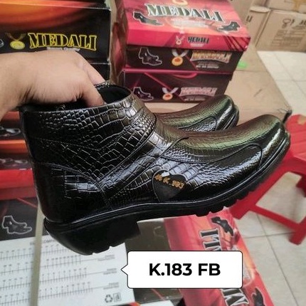 Sepatu kulit pria PDH boots polri TNI security guard PNS sepatu kerja formal tampil lebih keren