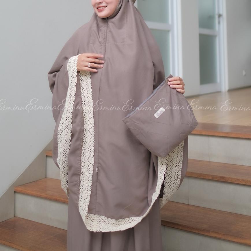 Mukena Ermina 2in1 Traveling Azkia Series Dewasa Renda Rajut .,