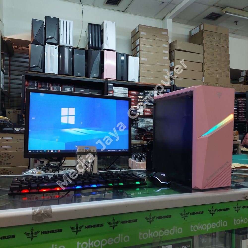 pc gaming 1 set amd a8 9600 ram 16gb hdd ssd vga 2gb + Monitor full games - siap pakai