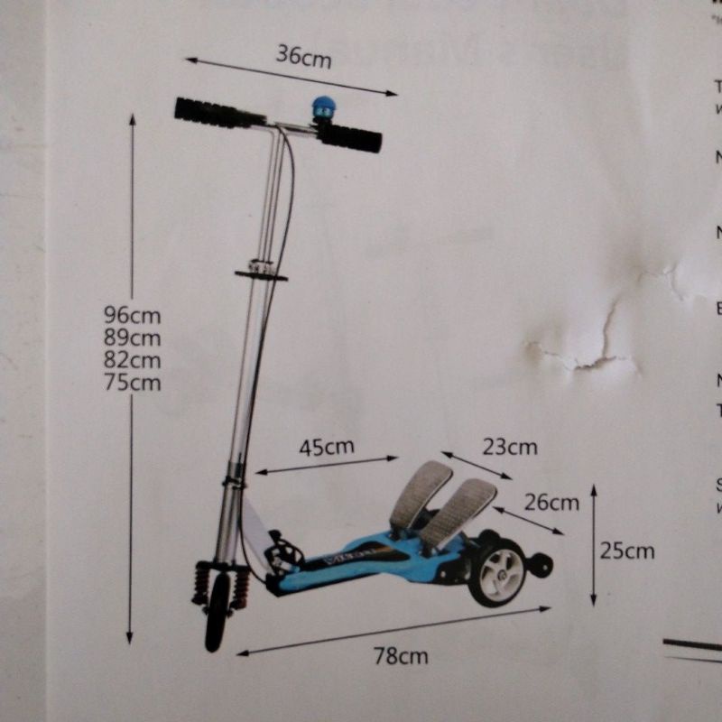 Skuter Injak Pedal Dobel Ganda ada Musik Exotic ST 8135. Otoped Sekuter Scooter Genjot Alloy Bisa Dilipat. Ringan