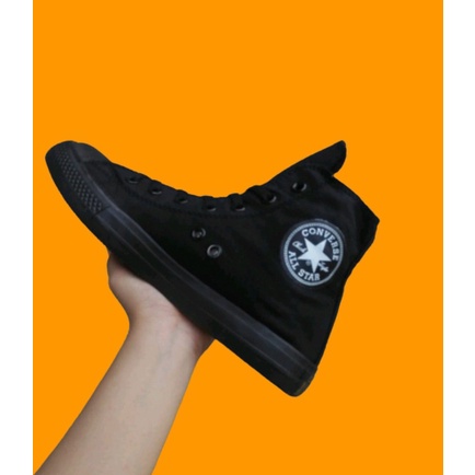 PROMO sepatu pria converse tinggi/pendek hitam polos ,sepatu boot sneker