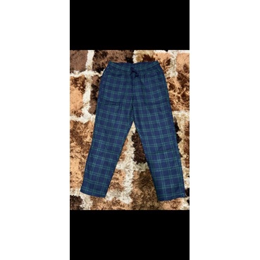 Uniqlo relax pants tartan