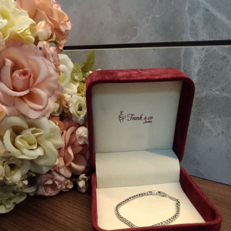 preloved box sedang FRANK N CO, ORIGINAL,,murce milik pribadi