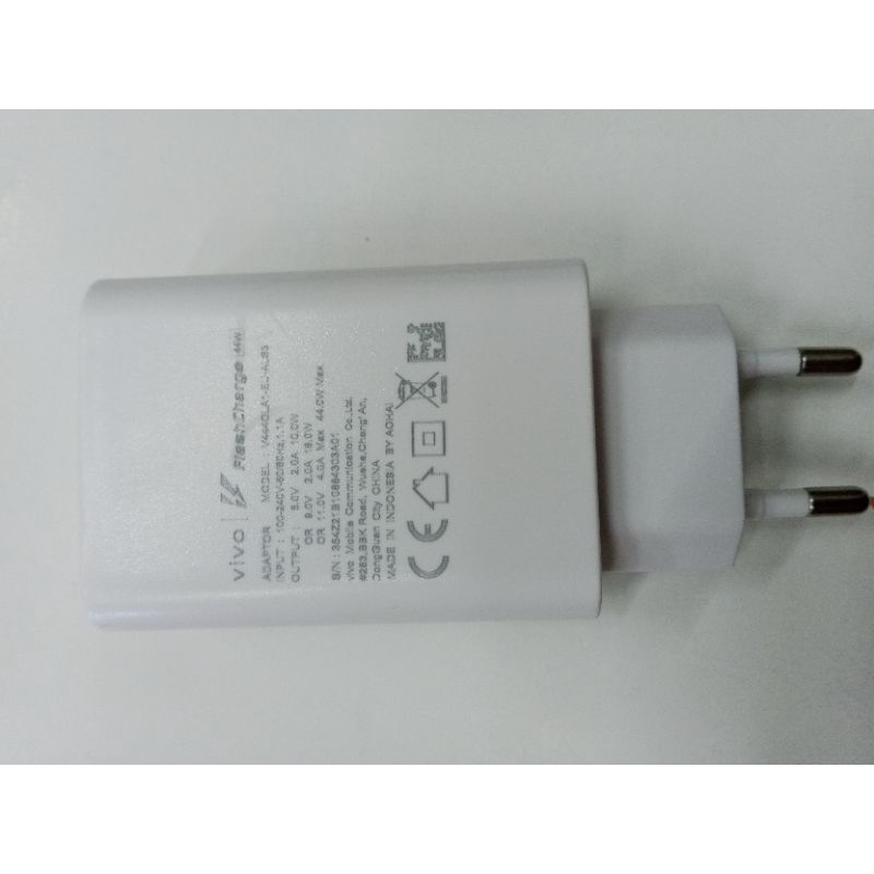 ADAPTOR CHARGER Vivo fast charging original , batok chager