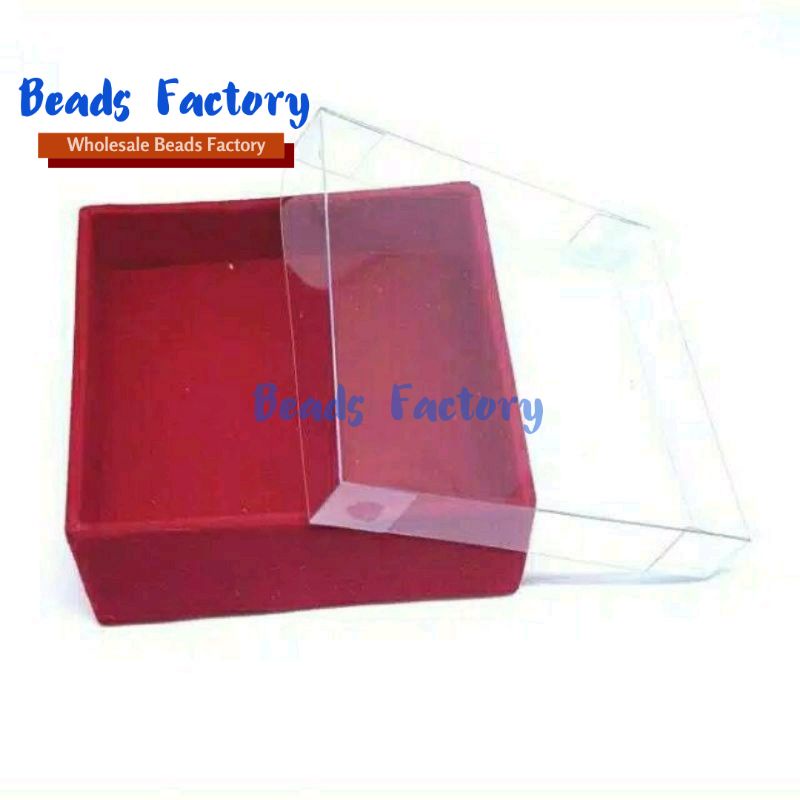 kotak box aksesoris 4x4 5x5 6x6 7x7 8x8  bludru atau hardbox kemasan gelang perhiasan bludru tutup mika