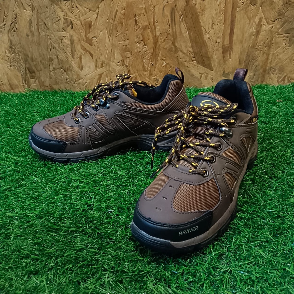 Sepatu Hiking Pria Air Protec Braver Trekking Shoes Original