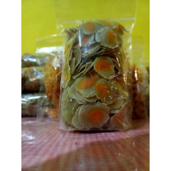 

krupuk telur asin