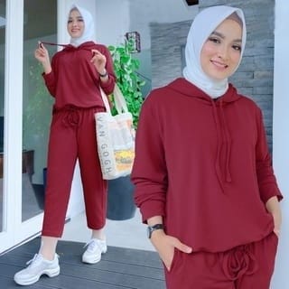 PCS  SET SELINA SPORTY PAKAIAN SETELAN ATASAN DAN CELANA WANITA KR